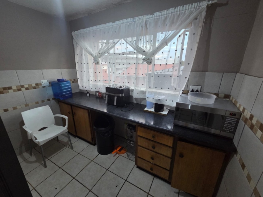 1 Bedroom Property for Sale in Bloemfontein Free State